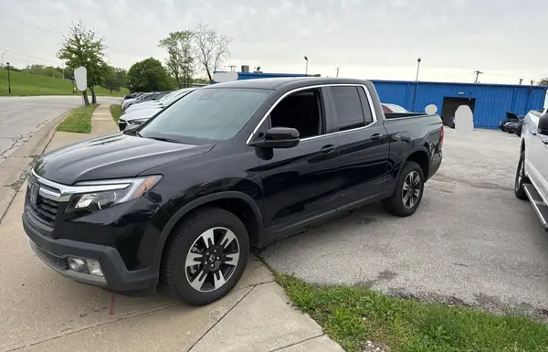 5FPYK3F57LB019630 2020 HONDA RIDGELINE - Image 2