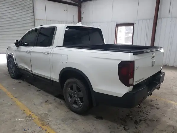 5FPYK3F57NB007416 2022 HONDA RIDGELINE - Image 2
