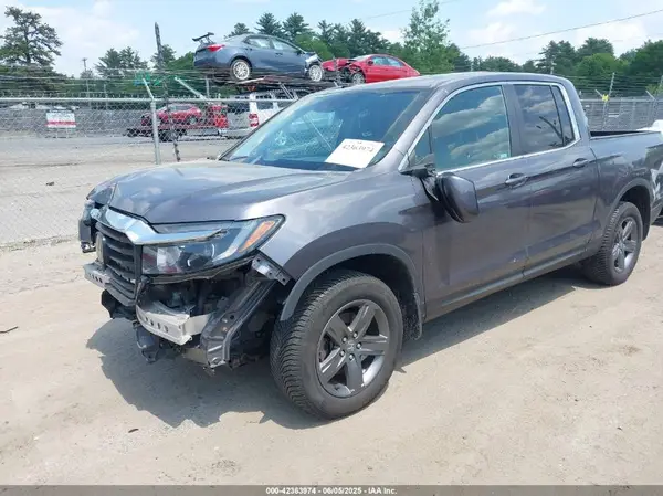 5FPYK3F57NB020585 2022 HONDA RIDGELINE - Image 2