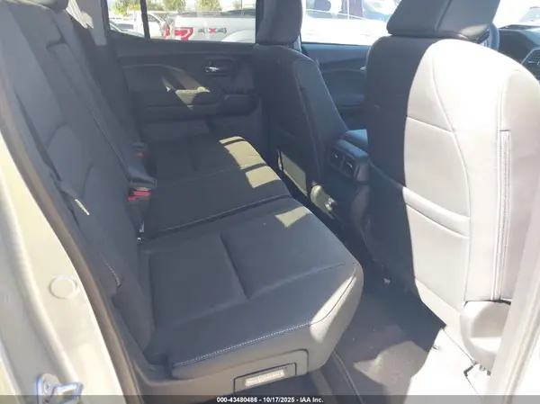 5FPYK3F57SB042176 2025 HONDA RIDGELINE - Image 8