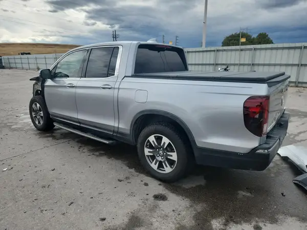 5FPYK3F58HB002634 2017 HONDA RIDGELINE - Image 2