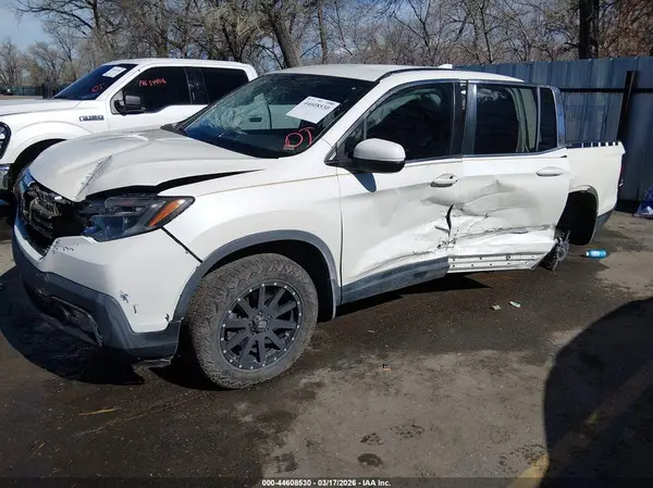 5FPYK3F58HB029302 2017 HONDA RIDGELINE - Image 2