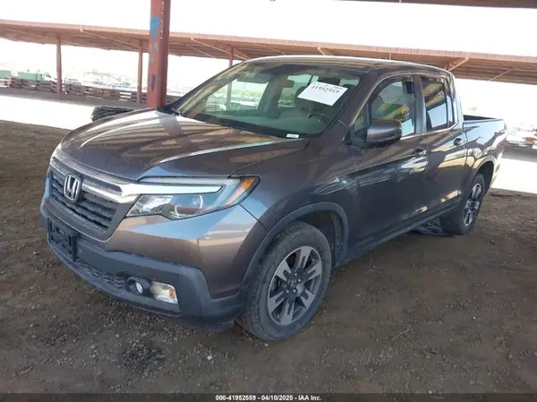 5FPYK3F58JB001490 2018 HONDA RIDGELINE - Image 2