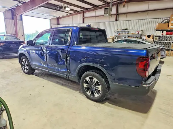 5FPYK3F58LB021077 2020 HONDA RIDGELINE - Image 2