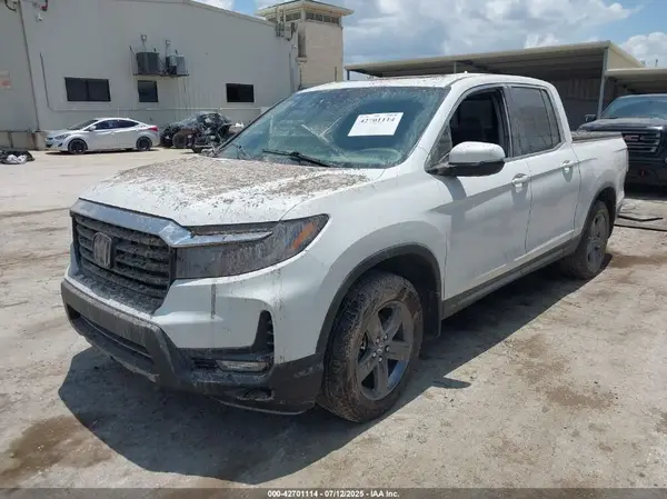 5FPYK3F58MB006418 2021 HONDA RIDGELINE - Image 2