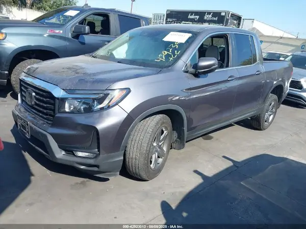 5FPYK3F58NB000779 2022 HONDA RIDGELINE - Image 2