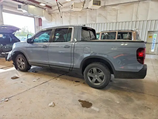 5FPYK3F58PB036359 2023 HONDA RIDGELINE - Image 2
