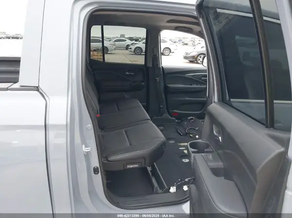 5FPYK3F58PB047099 2023 HONDA RIDGELINE - Image 8