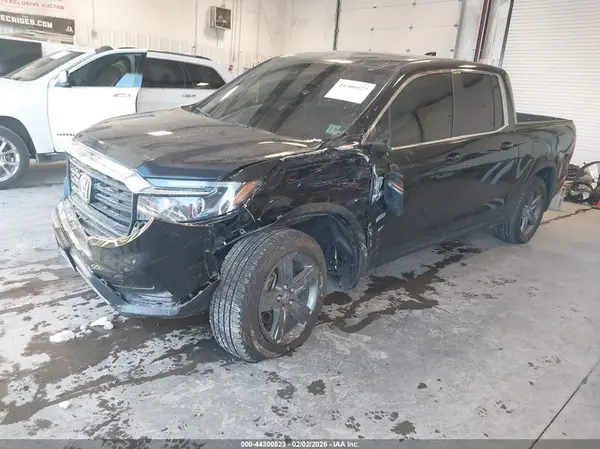 5FPYK3F58PB068700 2023 HONDA RIDGELINE - Image 2