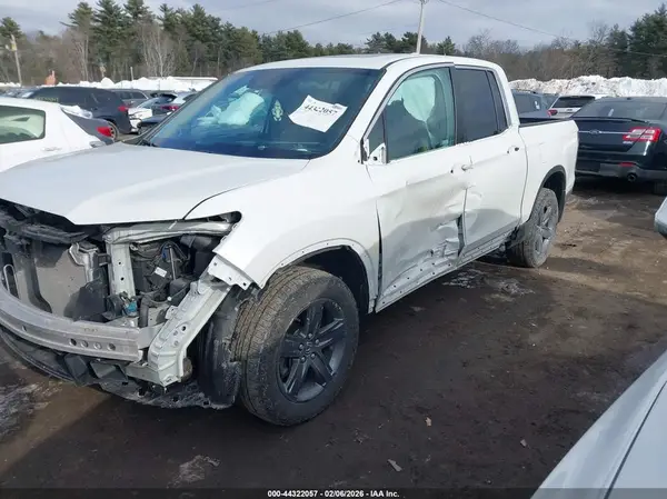 5FPYK3F59NB032138 2022 HONDA RIDGELINE - Image 2