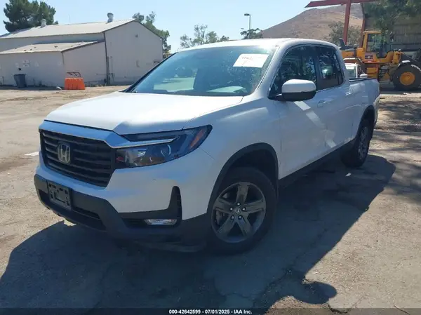 5FPYK3F59PB035141 2023 HONDA RIDGELINE - Image 2