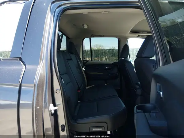 5FPYK3F59RB018262 2024 HONDA RIDGELINE - Image 8
