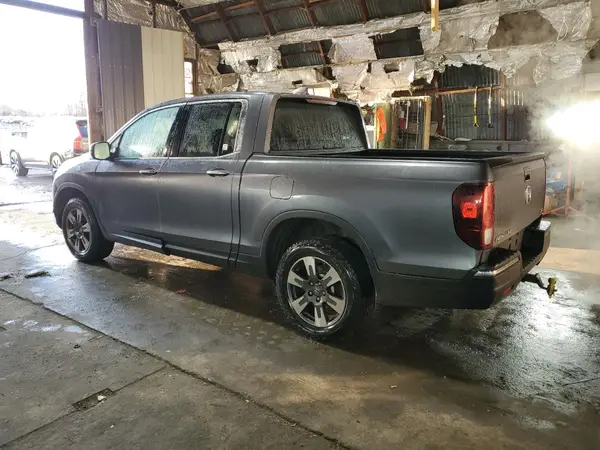 5FPYK3F5XHB007141 2017 HONDA RIDGELINE - Image 2