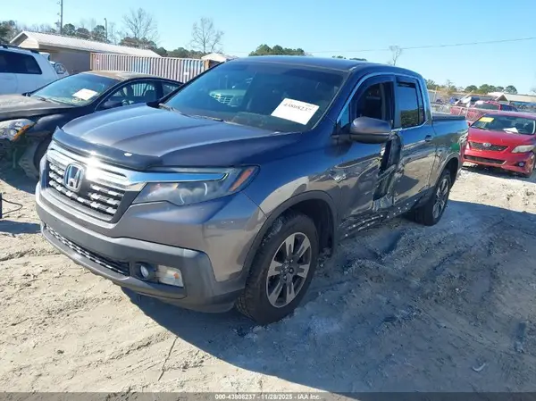 5FPYK3F5XHB018608 2017 HONDA RIDGELINE - Image 2