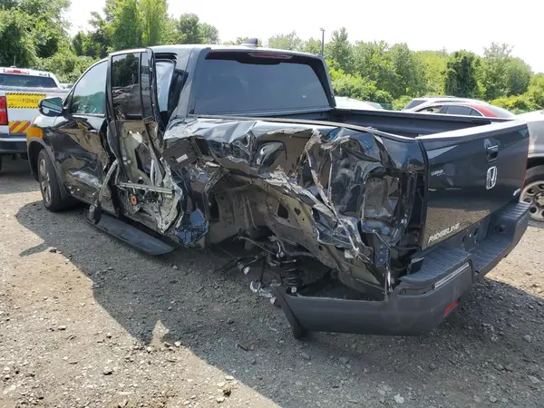 5FPYK3F5XJB005668 2018 HONDA RIDGELINE - Image 2