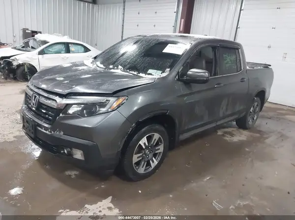 5FPYK3F5XKB010659 2019 HONDA RIDGELINE - Image 2
