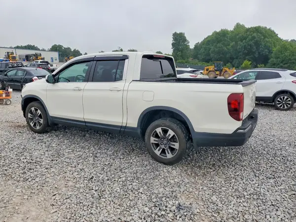 5FPYK3F5XKB028692 2019 HONDA RIDGELINE - Image 2