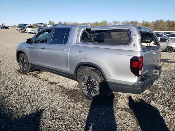 5FPYK3F5XLB025423 2020 HONDA RIDGELINE - Image 2