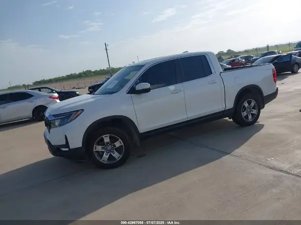 5FPYK3F5XRB014091 2024 HONDA RIDGELINE - Image 2