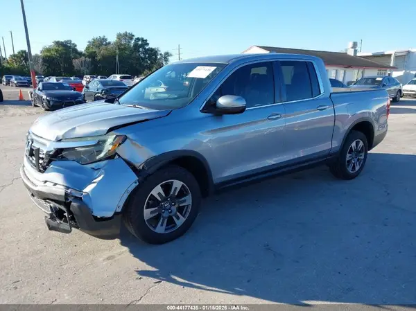 5FPYK3F60JB011570 2018 HONDA RIDGELINE - Image 2