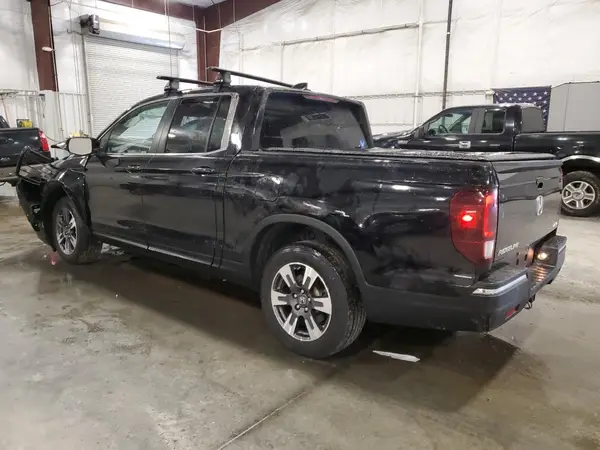 5FPYK3F60JB013156 2018 HONDA RIDGELINE - Image 2