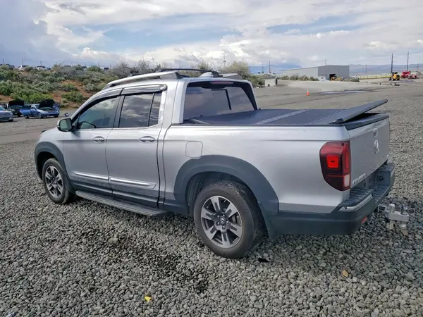 5FPYK3F60KB025051 2019 HONDA RIDGELINE - Image 2