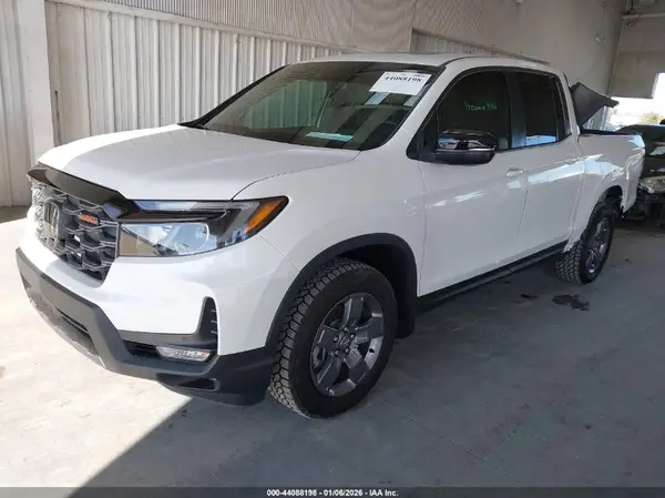 5FPYK3F60SB009853 2025 HONDA RIDGELINE - Image 2