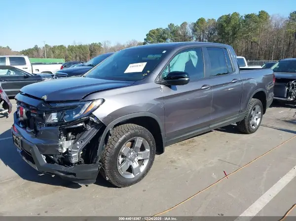 5FPYK3F60SB050032 2025 HONDA RIDGELINE - Image 2