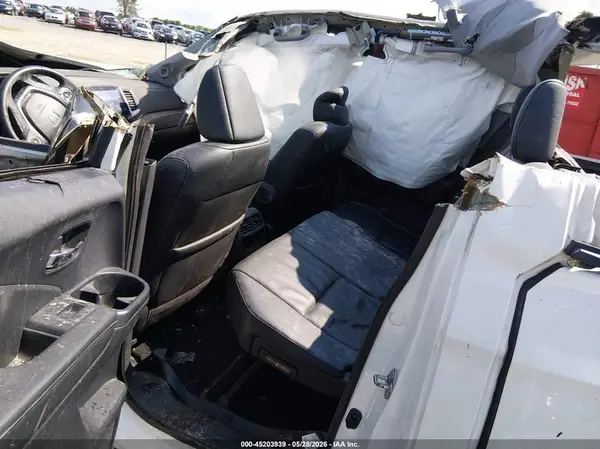 5FPYK3F61HB025682 2017 HONDA RIDGELINE - Image 8