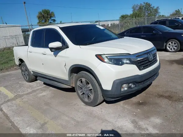 5FPYK3F61HB026766 2017 HONDA RIDGELINE - Image 1