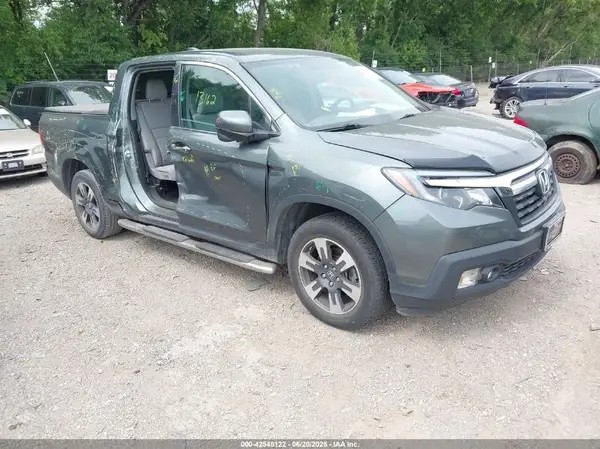 5FPYK3F61JB013733 2018 HONDA RIDGELINE - Image 1