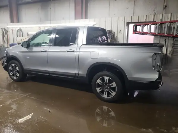 5FPYK3F61JB014705 2018 HONDA RIDGELINE - Image 2