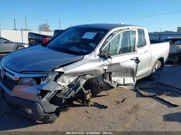 5FPYK3F61KB016083 2019 HONDA RIDGELINE - Image 2