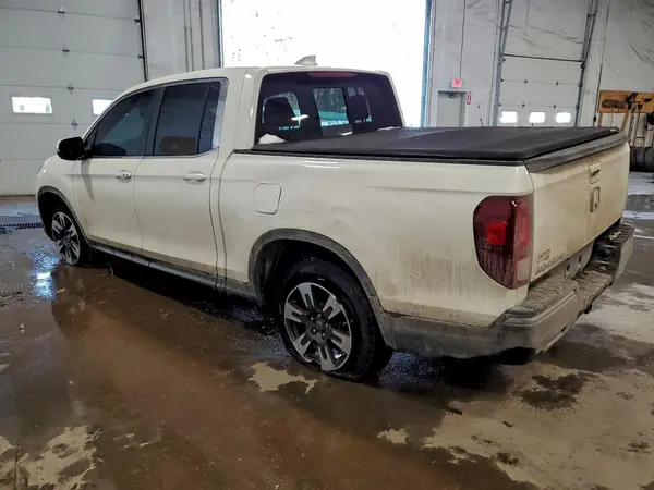 5FPYK3F61KB021168 2019 HONDA RIDGELINE - Image 2