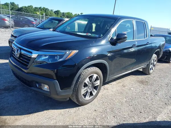 5FPYK3F62HB019650 2017 HONDA RIDGELINE - Image 2