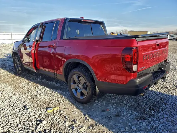 5FPYK3F62RB015776 2024 HONDA RIDGELINE - Image 2