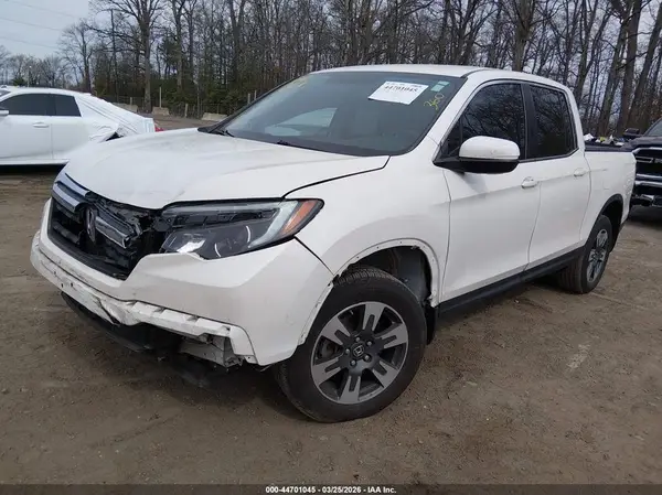 5FPYK3F63HB026025 2017 HONDA RIDGELINE - Image 2