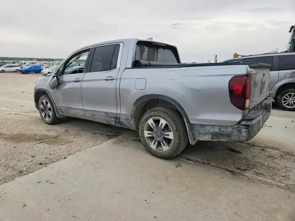 5FPYK3F63HB032164 2017 HONDA RIDGELINE - Image 2
