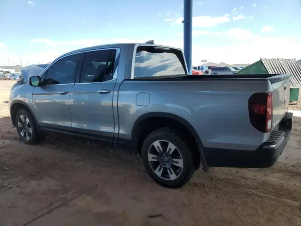 5FPYK3F63HB032410 2017 HONDA RIDGELINE - Image 2
