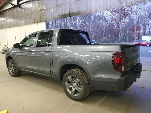 5FPYK3F63SB002895 2025 HONDA RIDGELINE - Image 2