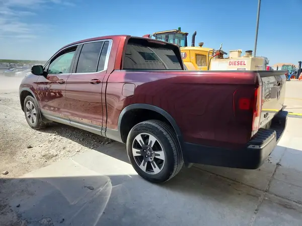 5FPYK3F64HB021142 2017 HONDA RIDGELINE - Image 2