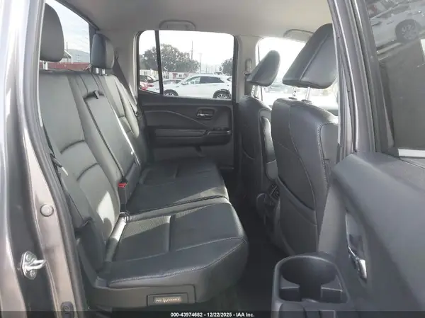 5FPYK3F64HB028821 2017 HONDA RIDGELINE - Image 8