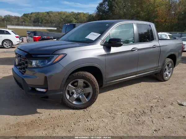5FPYK3F64SB033931 2025 HONDA RIDGELINE - Image 2