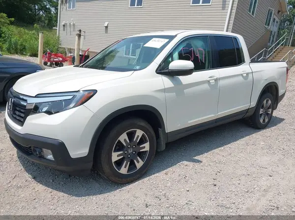 5FPYK3F65HB027709 2017 HONDA RIDGELINE - Image 2