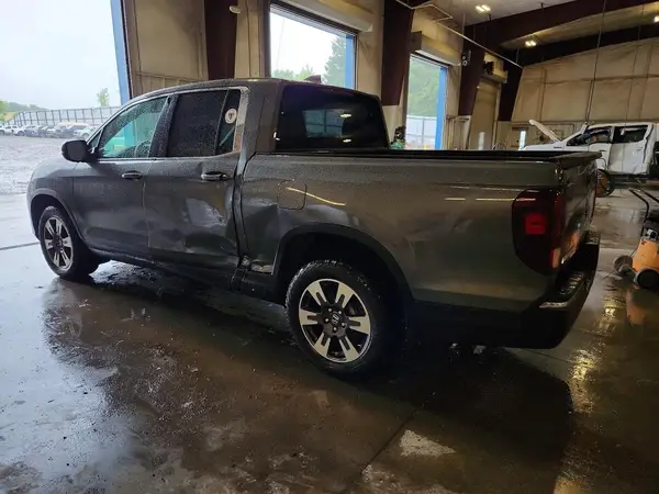 5FPYK3F65JB001424 2018 HONDA RIDGELINE - Image 2