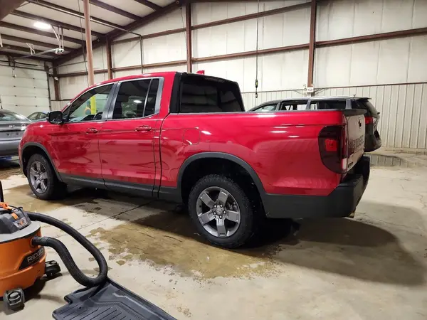 5FPYK3F65SB004051 2025 HONDA RIDGELINE - Image 2