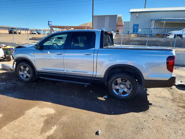 5FPYK3F65SB005328 2025 HONDA RIDGELINE - Image 2