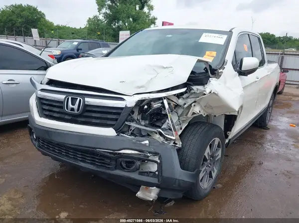 5FPYK3F66HB006996 2017 HONDA RIDGELINE - Image 2