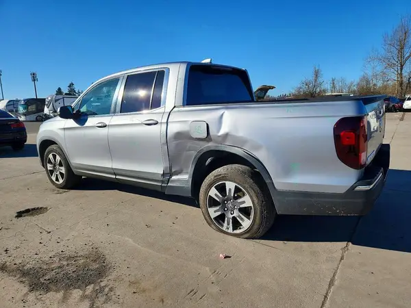 5FPYK3F66HB027623 2017 HONDA RIDGELINE - Image 2