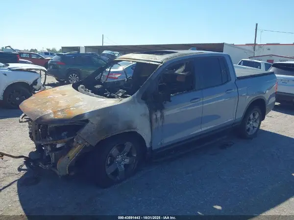 5FPYK3F66SB025068 2025 HONDA RIDGELINE - Image 2